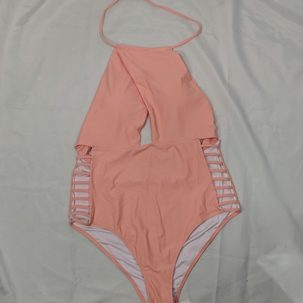 Cupshe Cut Out One Piece Swim Suit NWT